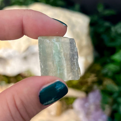 GREEN CALCITE rough stone
